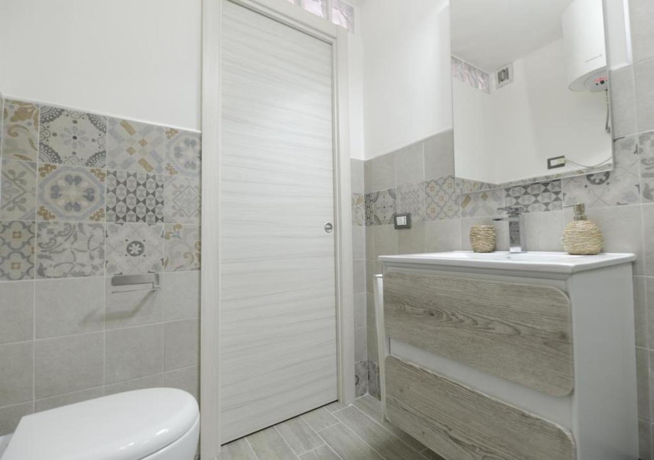 Casa Vacanza Zeus 노토 외부 사진