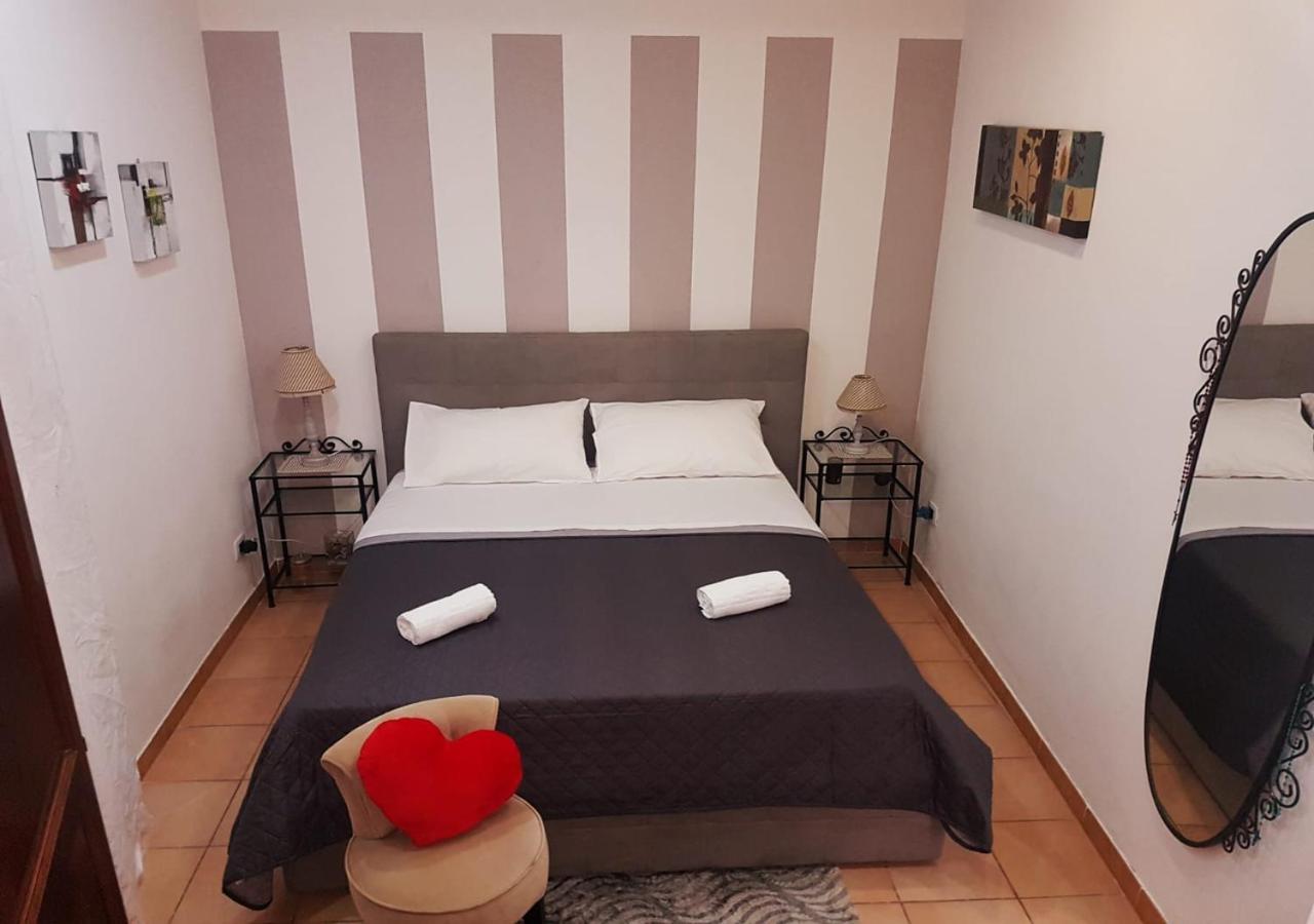 Casa Vacanza Zeus 노토 외부 사진