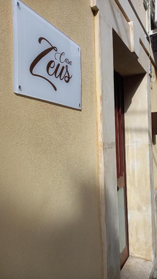 Casa Vacanza Zeus 노토 외부 사진
